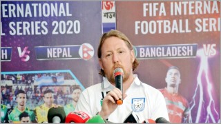 করোনাভাইরাসে আক্রান্ত জাতীয় ফুটবল দলের কোচ জেমি ডে